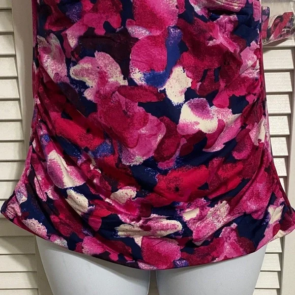 Calvin Klein tankini Top! - Picture 3 of 12